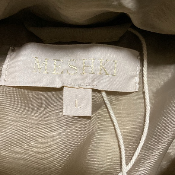 NWOT MESHKI Light Taupe Nylon Puffer Jacket - Picture 6 of 14